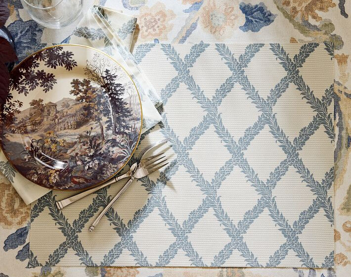 Pottery Barn Kravet Woodland Scroll Chilewich Vinyl Placemats - Set of 4