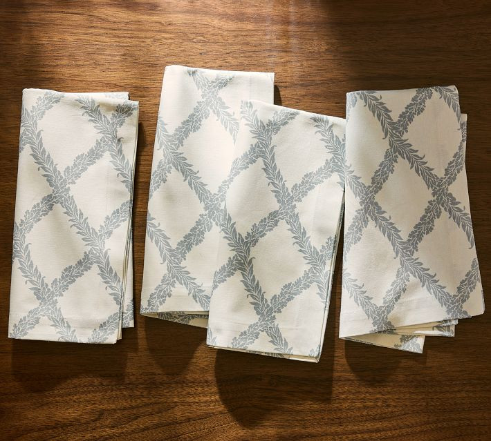 Pottery Barn Kravet Woodland Scroll Cotton/Linen Napkins - Set of 4
