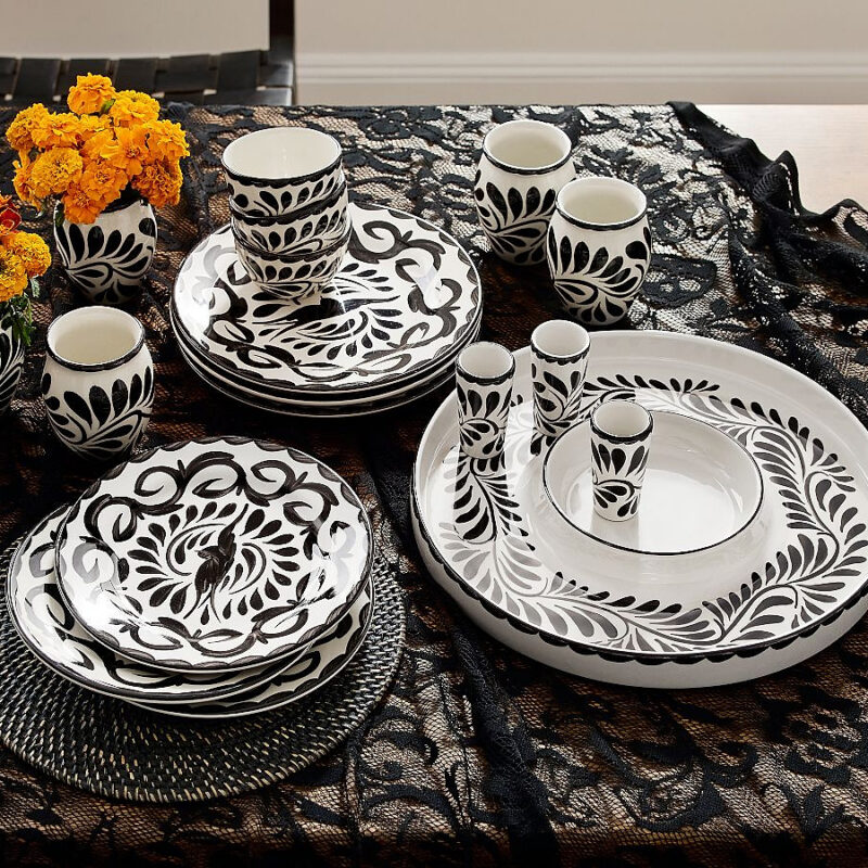 Puebla Porcelain Chip & Dip Server