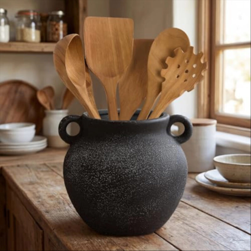 Qinyoung Rustic Kitchen Utensil Holder 6 Inch Small Ceramic Utensil Holder with Handle Vintage Crock Decoration Spatula Organizer for Kitchen Countertop Farmhouse Party Supplies(Black,Elegant)