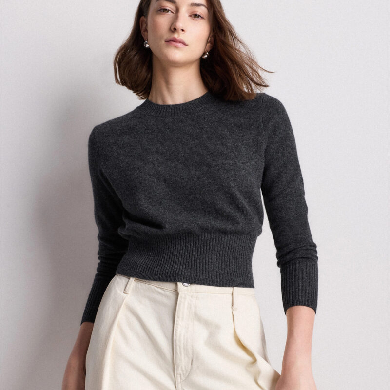 Quince | Women's Mongolian Cashmere Shrunken Crewneck Sweater in Charcoal, Size Small