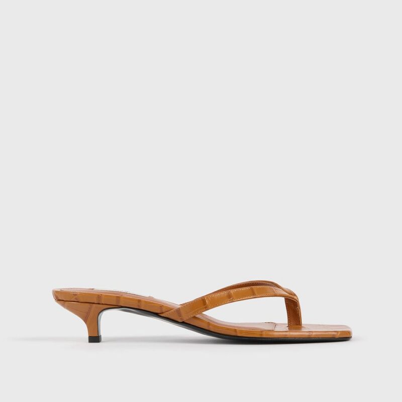 Croco-embossed heeled flip flops tangerine – Toteme - INT