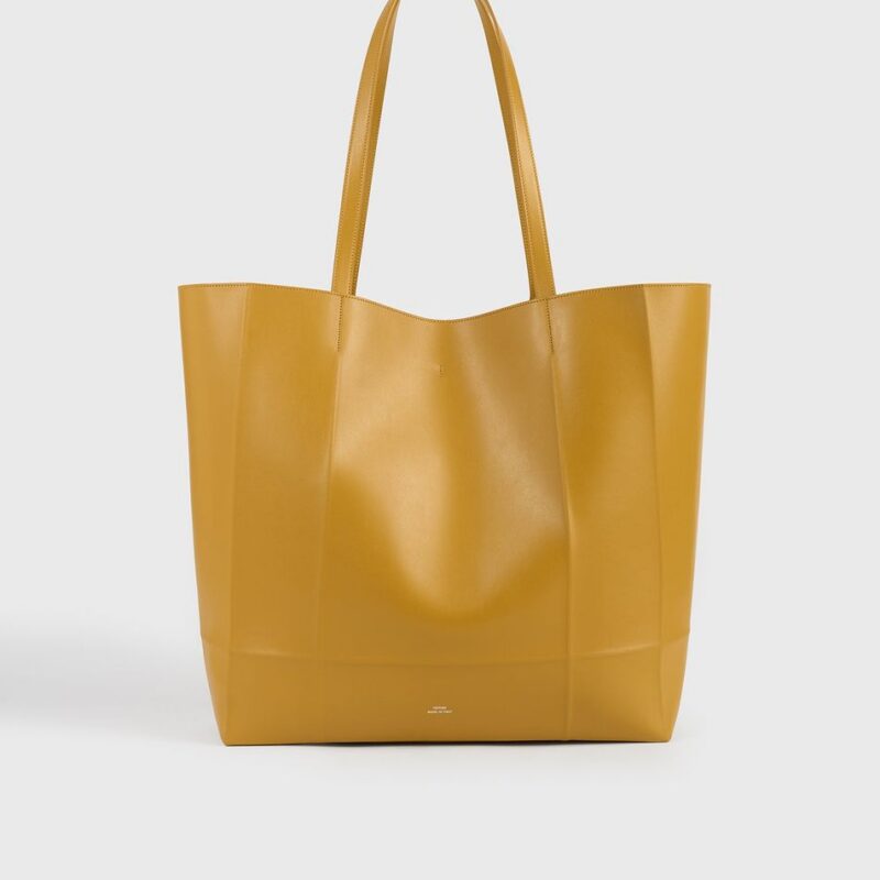 Roam leather tote manuka – Toteme - INT