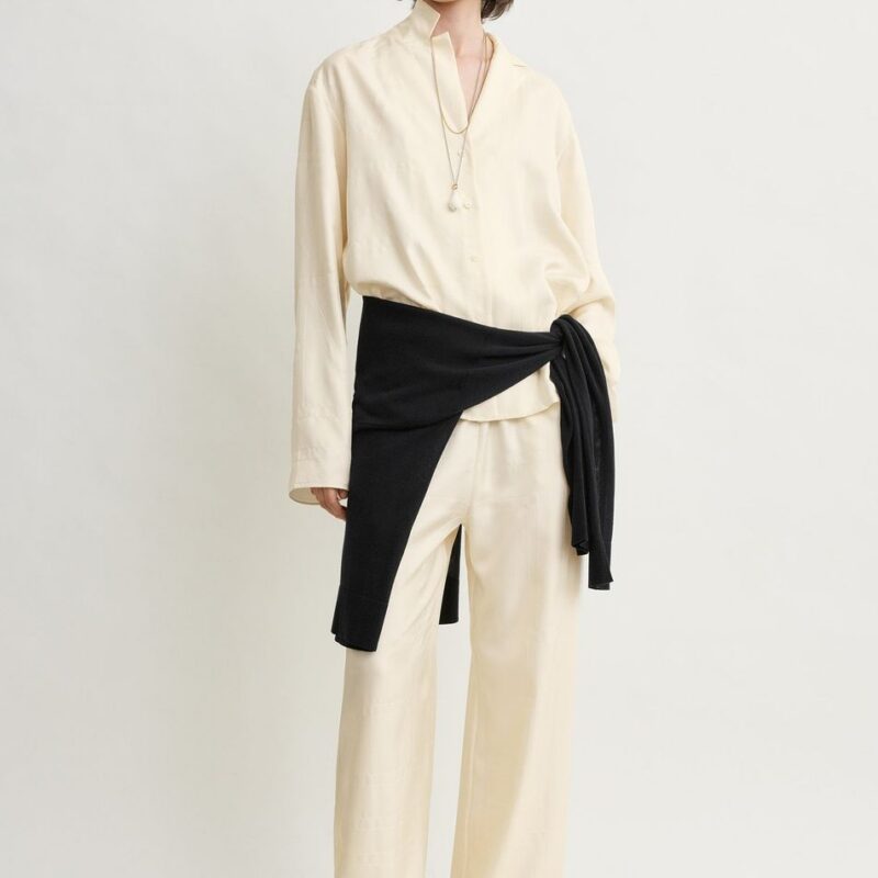 Monogram silk pj top cream – Toteme - INT