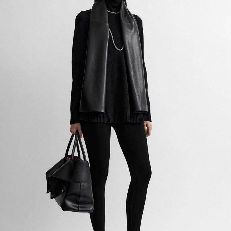 Wool turtleneck top black – Toteme - INT