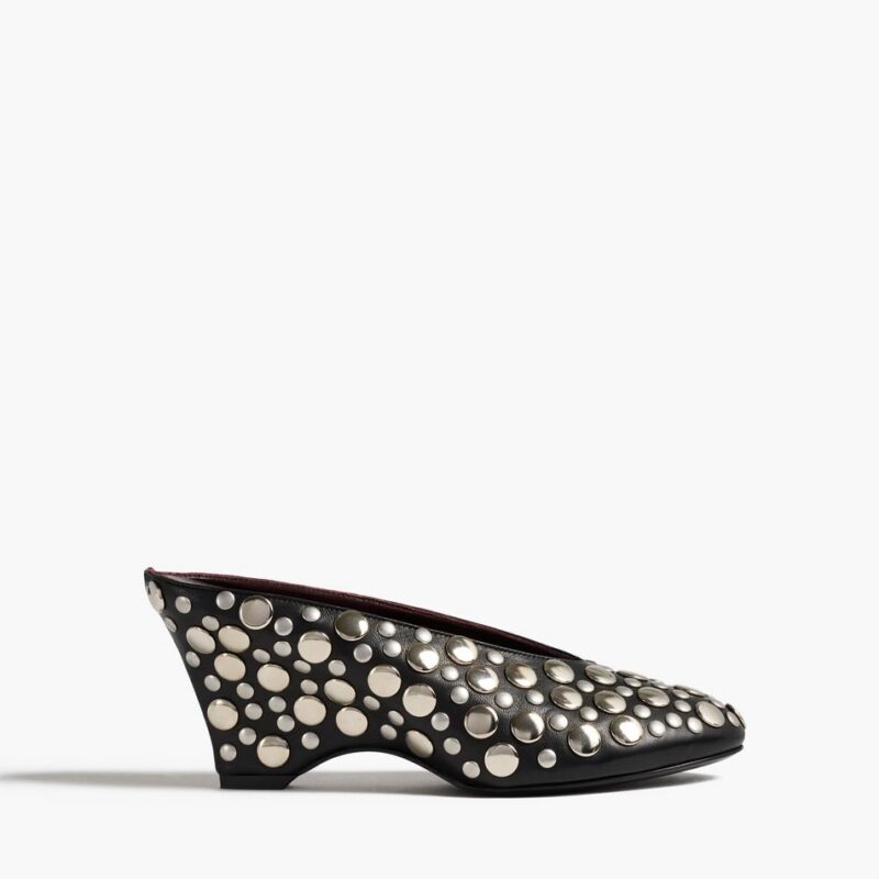 Cloak Wedge in Black Leather with Silver Studs – Khaite