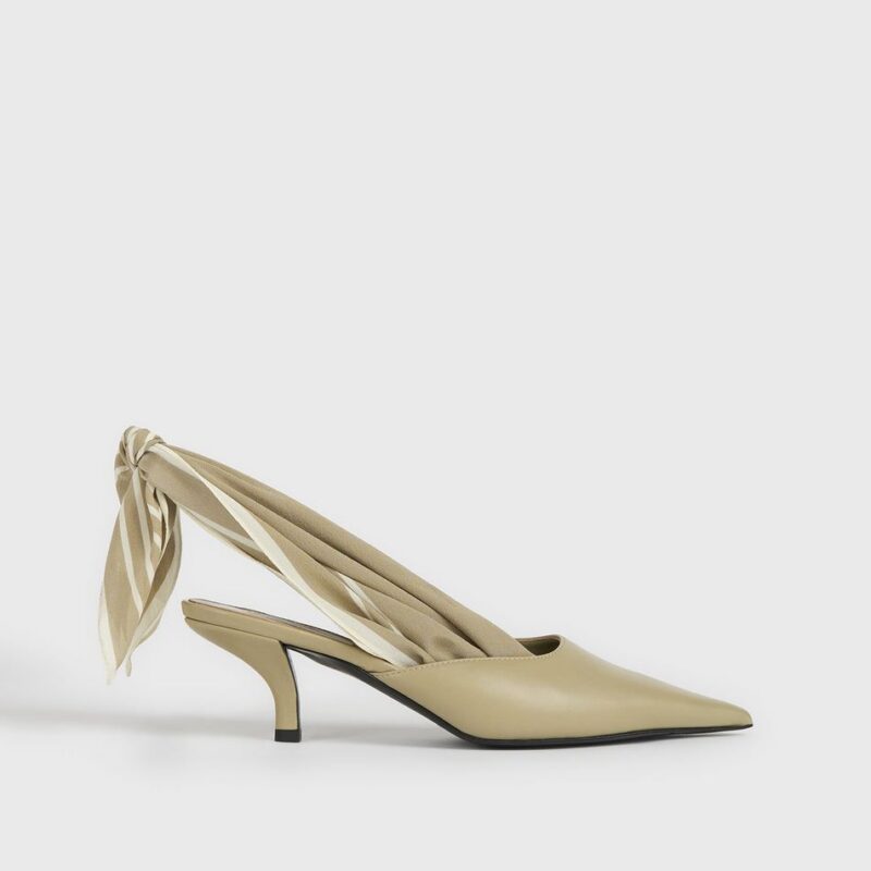 Scarf nappa slingbacks cashew – Toteme - INT