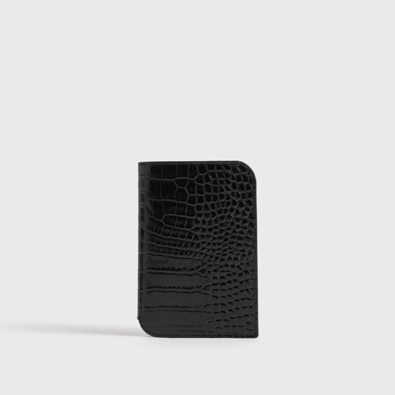 Croco-embossed passport holder black – Toteme - INT