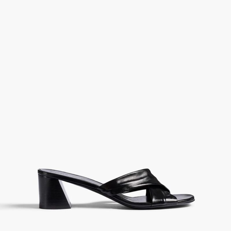 Liria Sandal in Black Glazed Leather – Khaite