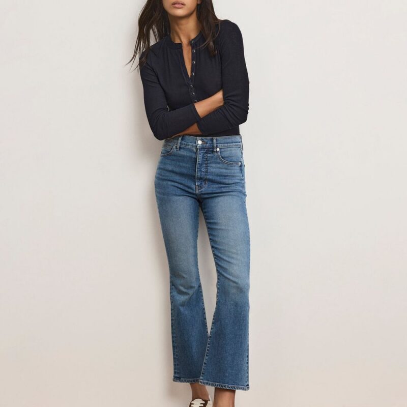 Carson Kick-Flare Jean – Veronica Beard