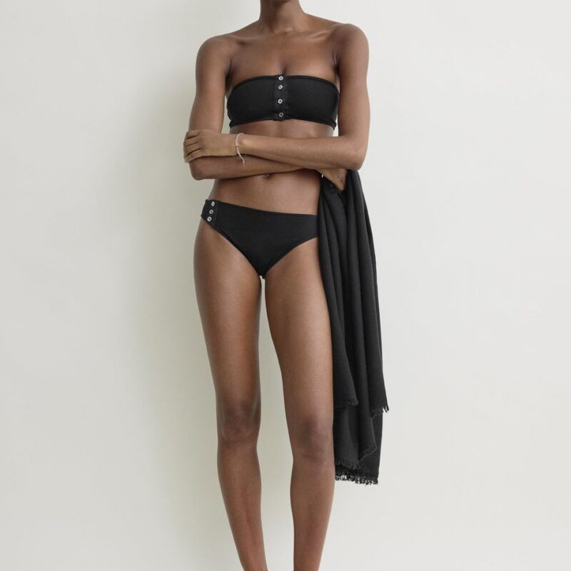Ribbed strapless bikini top black – Toteme - INT