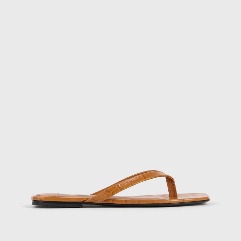 Croco-embossed flip flops tangerine – Toteme - INT