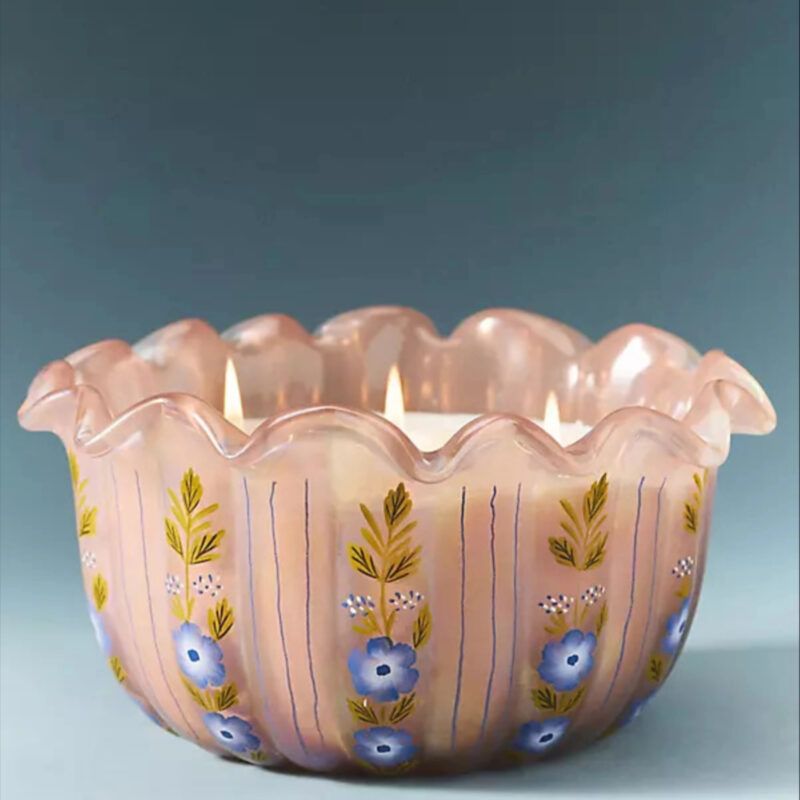 Ruffled Edge Gourmand Vanilla & White Cedar Glass Candle