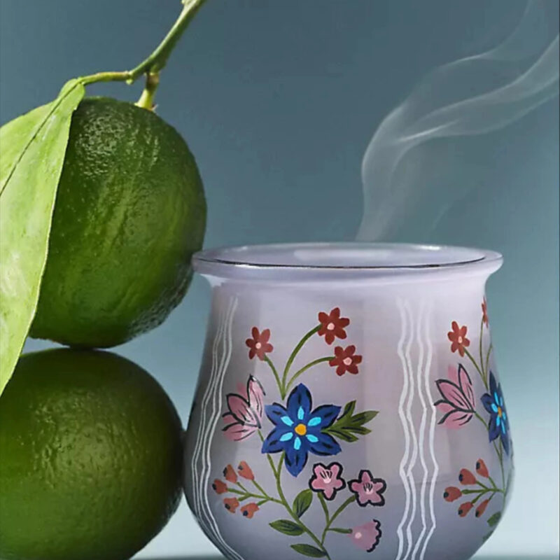 Scandi Fresh Ocean Waves & Bright Bergamot Glass Candle