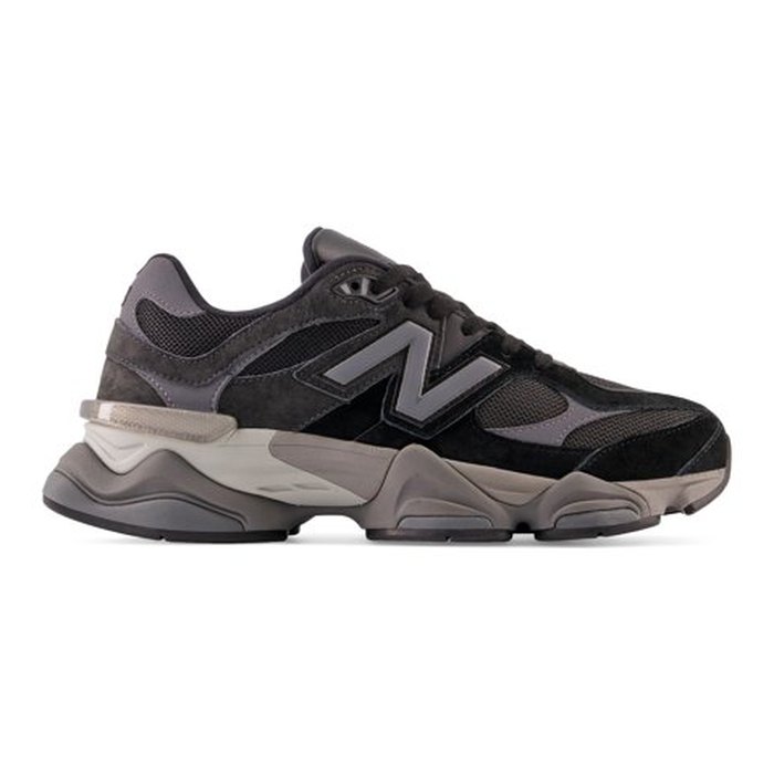 New Balance 9060 Sneakers