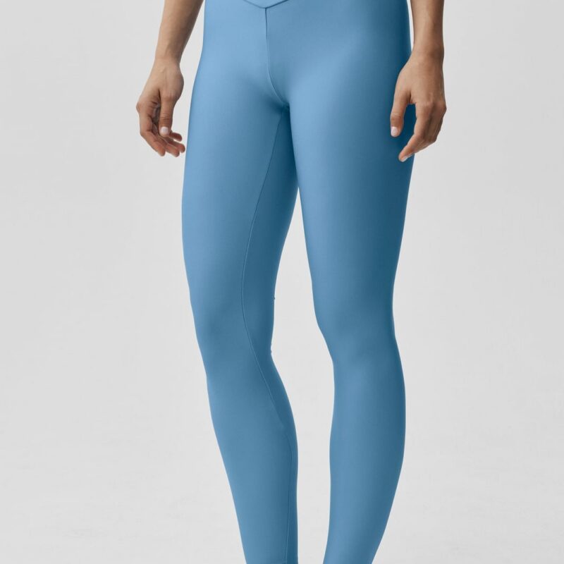 Airlift High-Waist Trifecta Legging - California Blue/White Alo