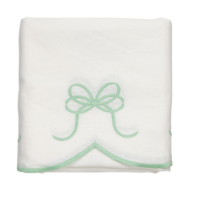 Bow Scalloped Crib Skirt in Garden Green Focus Sourcing