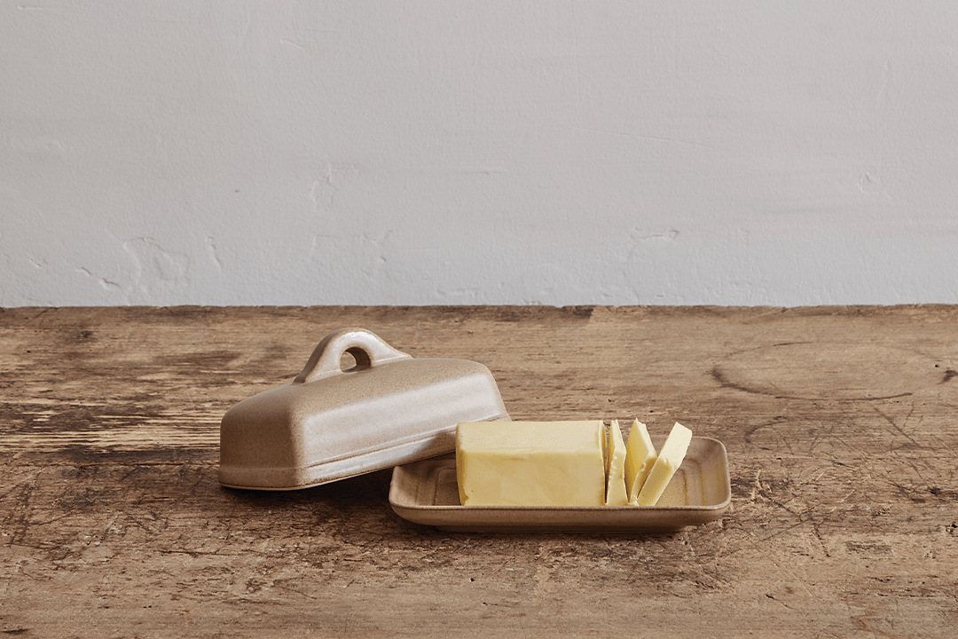 butter dish in flax