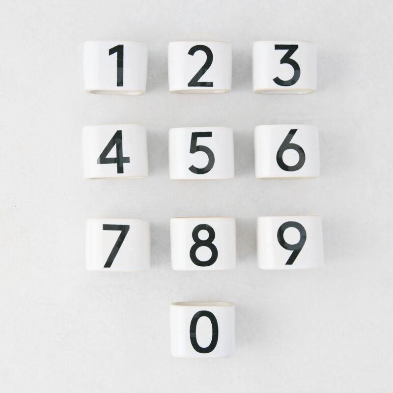 Diane Keaton + Hudson Grace Numeric Napkin Rings, Set of 10 Grestel Produtos Ceramicos