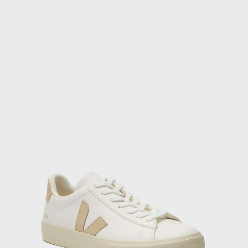 Extra White Almond Campo Sneakers VEJA