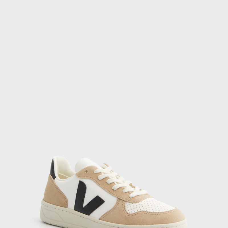 Extra White Black Sahara V-10 Sneakers VEJA