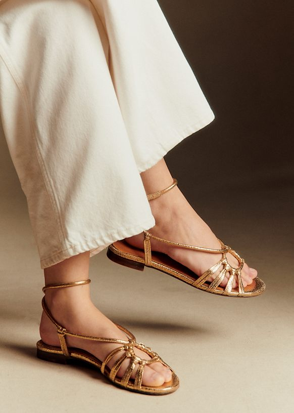 Gloria Low Sandals - Smooth Gold Sézane