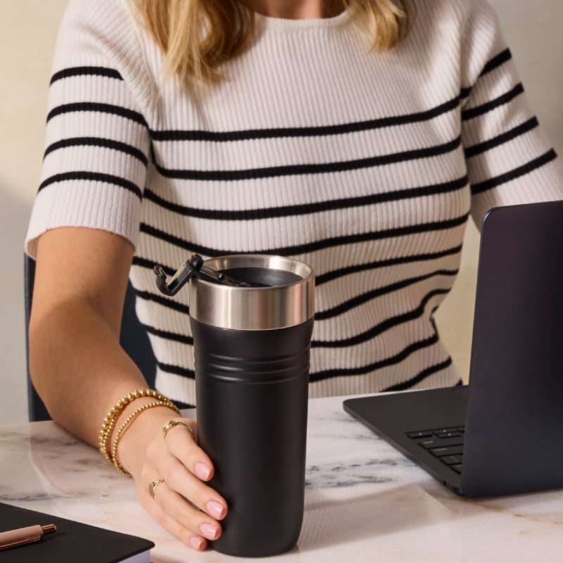 Le Creuset On The Go Travel Mug - Licorice