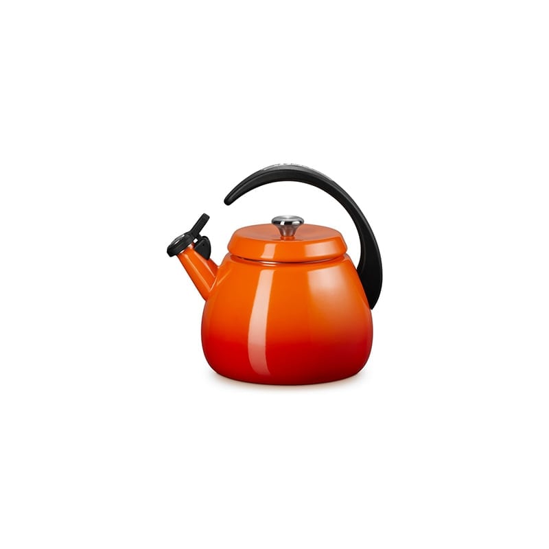 Le Creuset Signature Cloche Kettle 2 2 10 Qt. - Flame