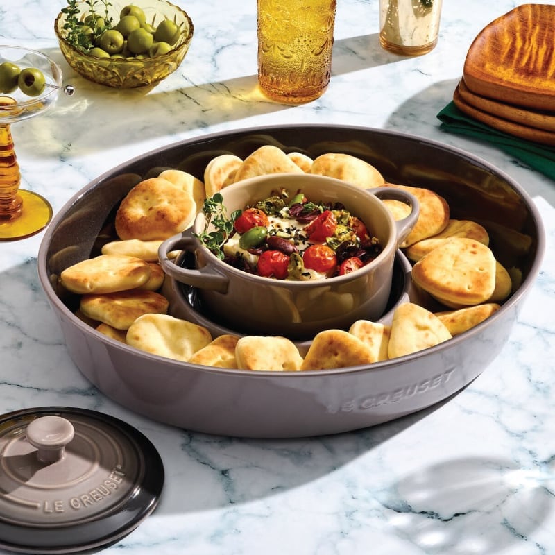 Le Creuset Signature Oval Chip and Dip Platter 13 In. - Oyster