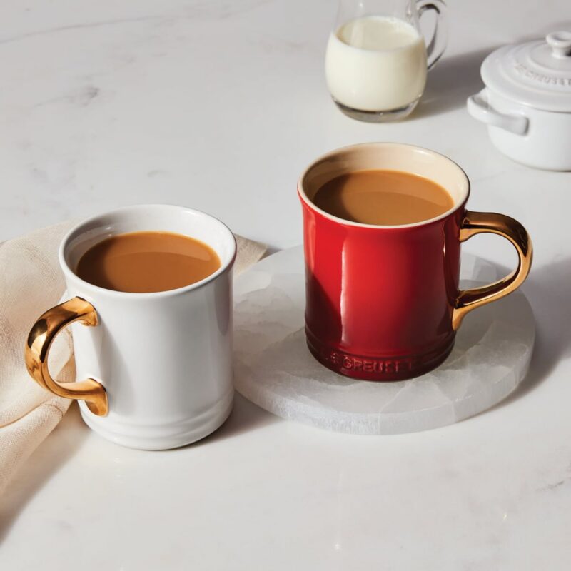 Le Creuset Vancouver Mug with Gold Handle - White