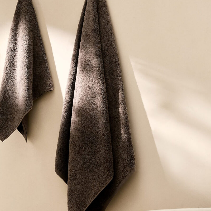 MANGO US | Towel Medium Brown