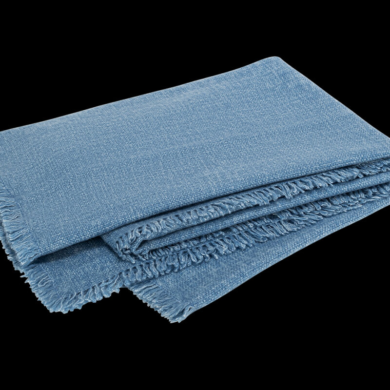 Maya Throw Matouk