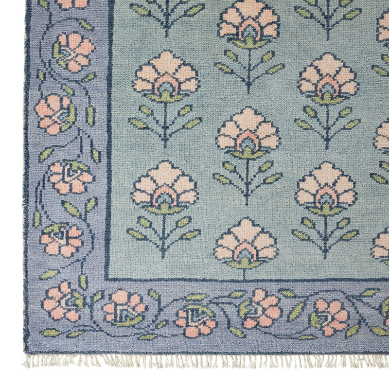 Newport Blooms Rug Orient