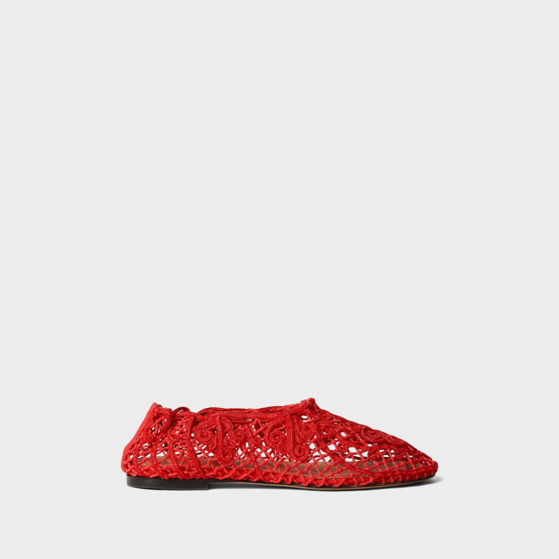 ODISSI - Iris Crocheted Flat