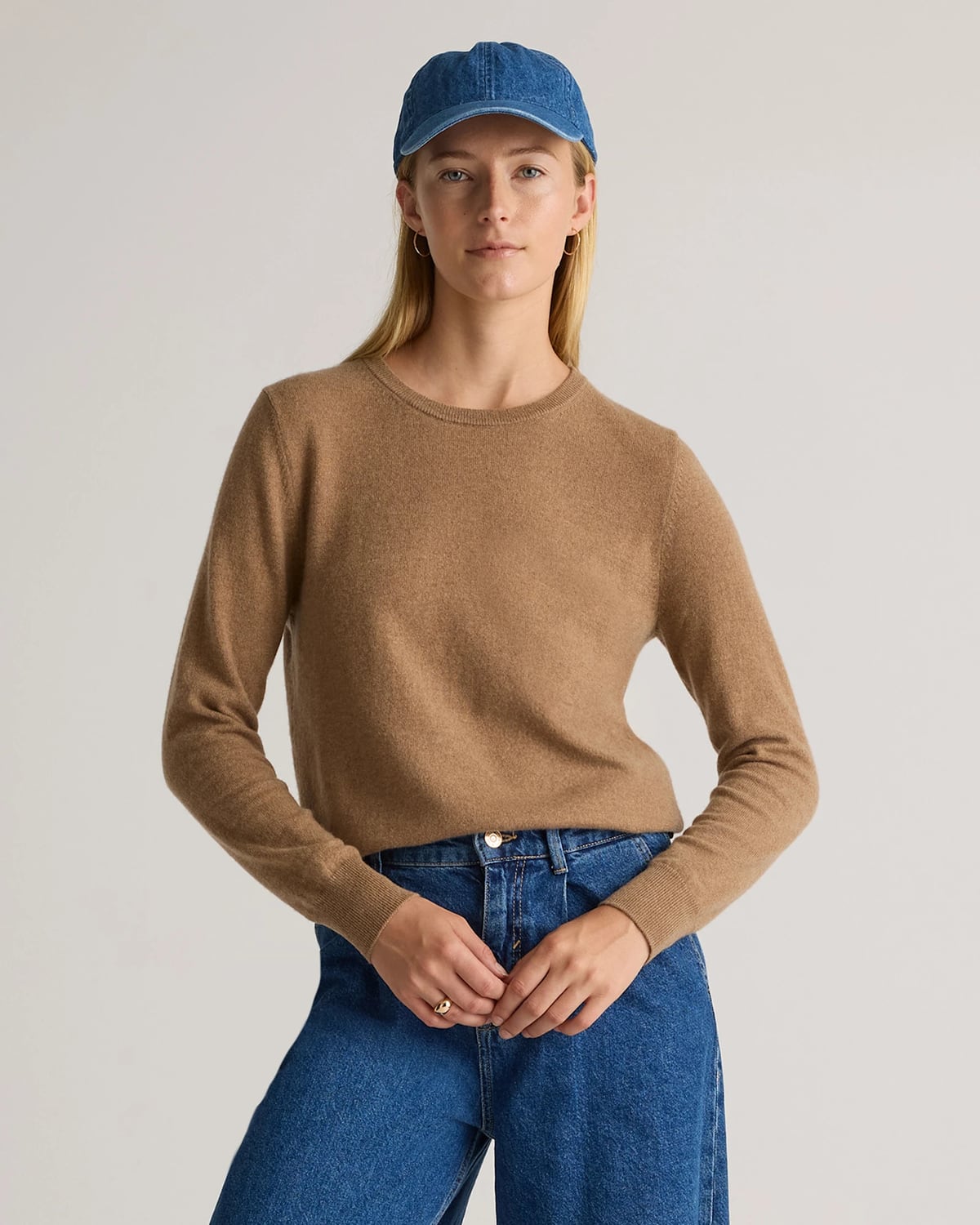 Quince | The Cashmere Crewneck in Charcoal | 100% Grade A Cashmere Sweater - Size Large