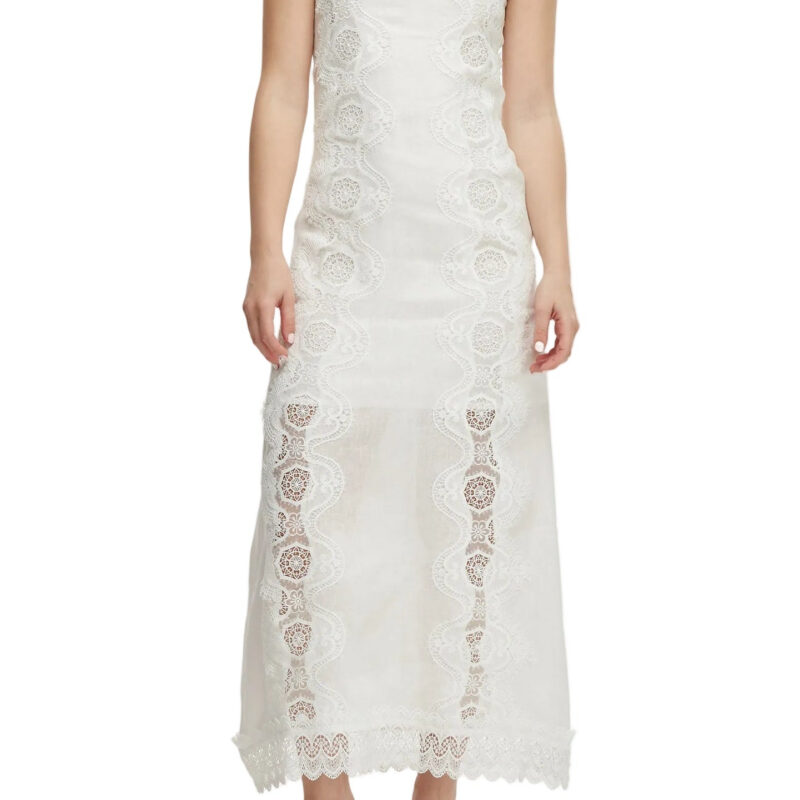 Rocio Maxi Dress in White Waimari