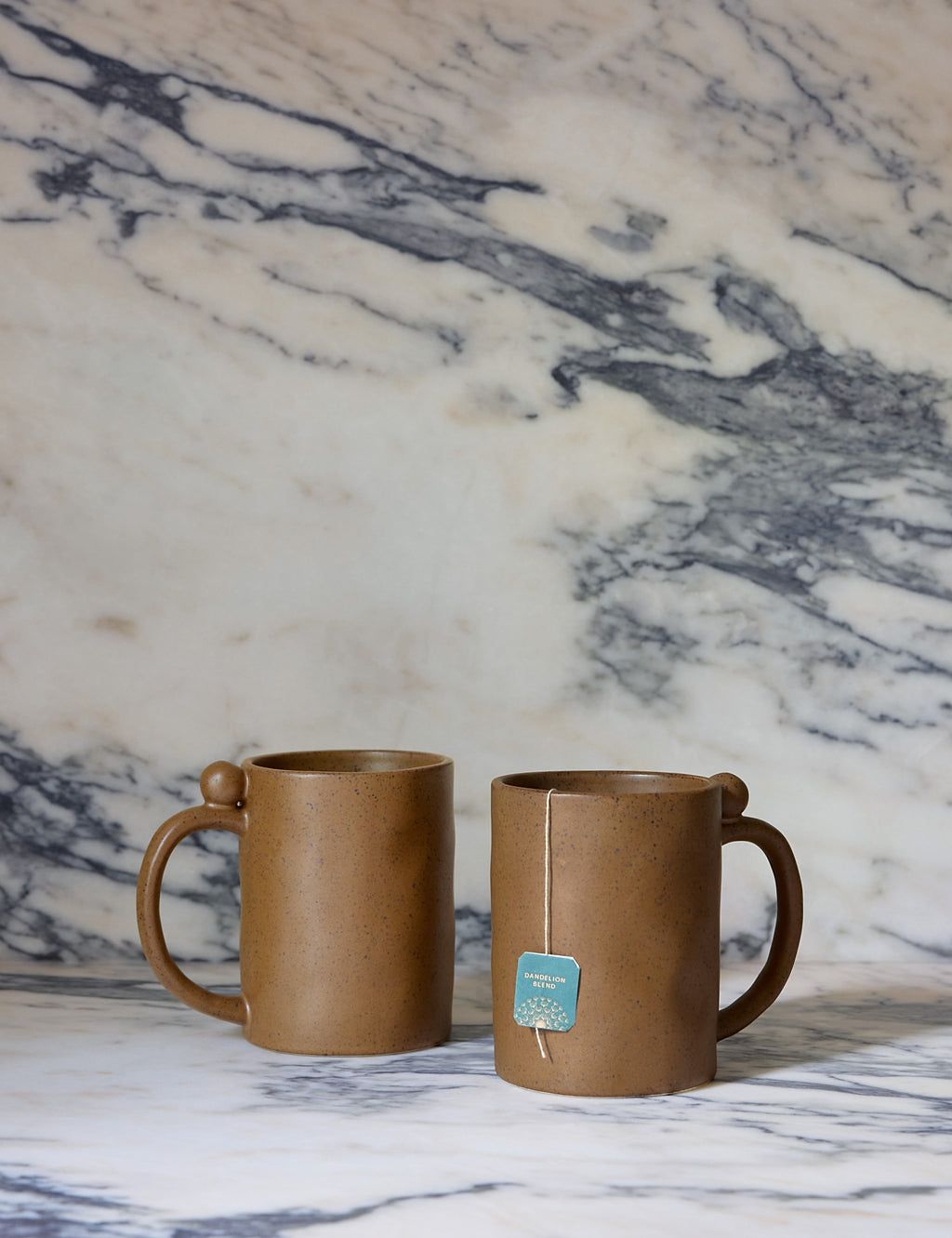 set of mugs