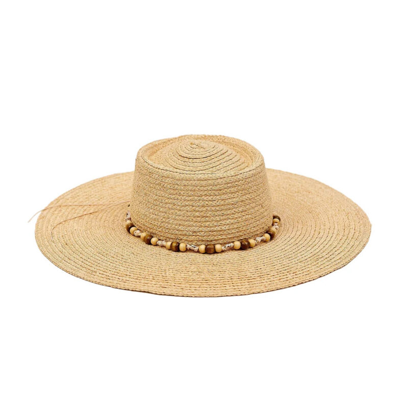 Shelly Sunhat in Natural Hat Attack