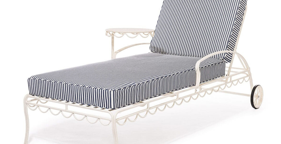 The Al Fresco Sun Lounger Business & Pleasure Co.