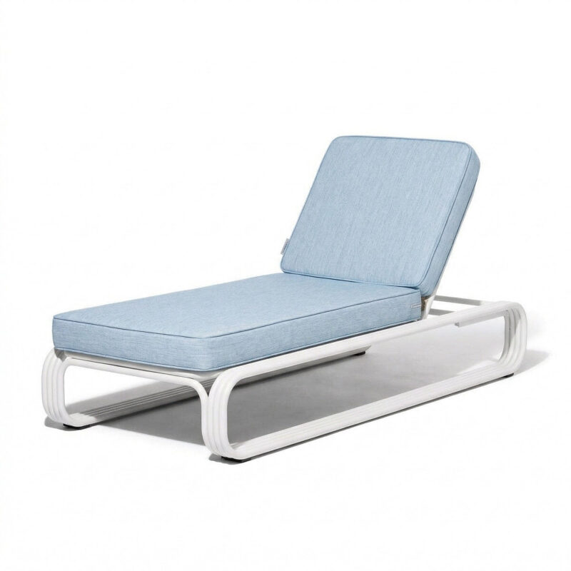 The Contini Sun Lounger Business & Pleasure Co.