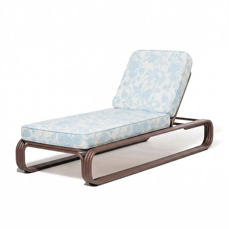 The Contini Sun Lounger Business & Pleasure Co.