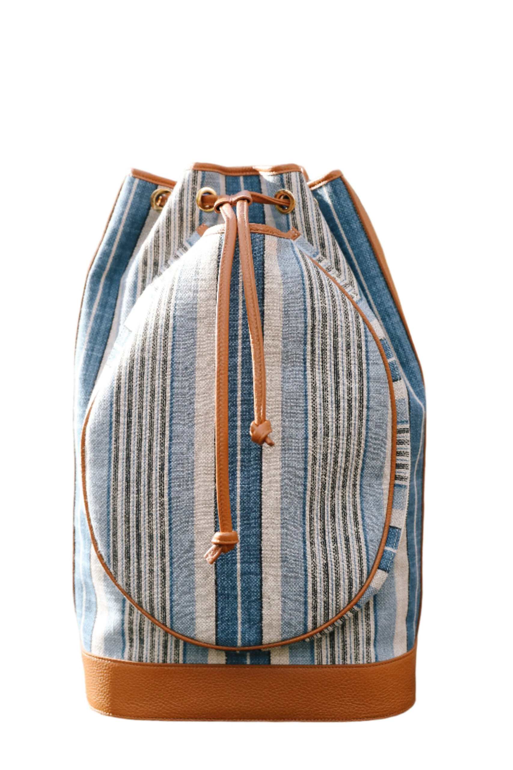 The Novelty Lily Bag Up Down Sport