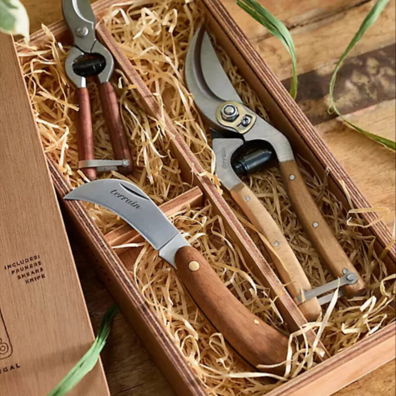 Terrain Pruner, Shear + Floral Knife Gift Set at Terrain