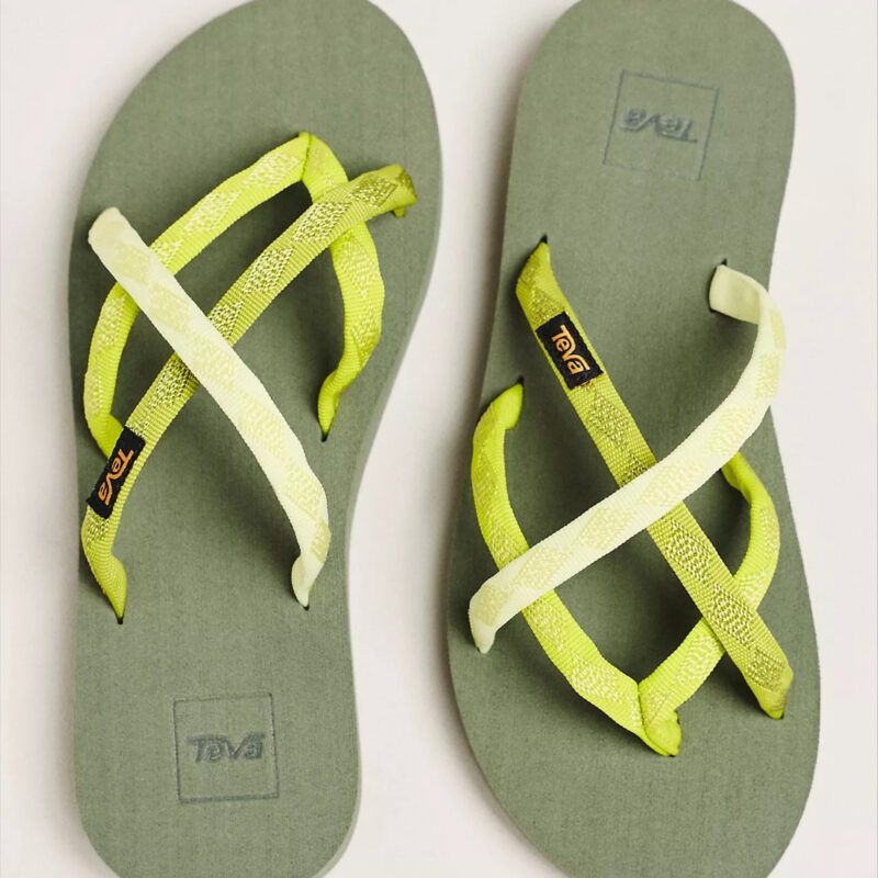 Teva Olowahu Cross-Strap Sandals