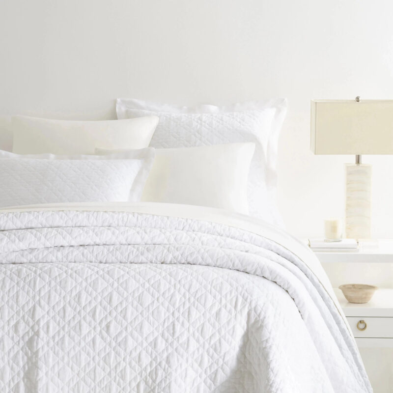 Washed Linen White Quilt - Full/Queen