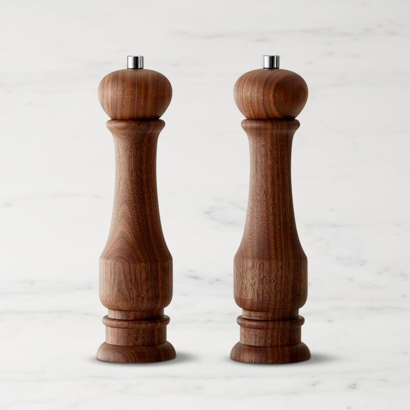 Williams Sonoma Traditional Walnut Salt & Pepper Mills